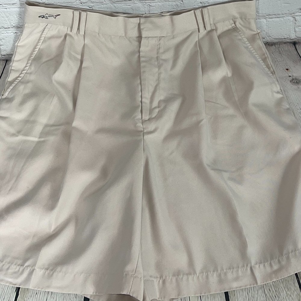 GREG NORMAN MENS PLEATED FRONT GOLF SHORTS SIZE 36
